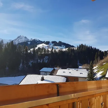 Oeystrasse 10a * Adelboden